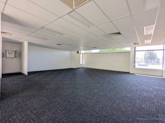 2b/12 Neil Street Toowoomba City QLD 4350 - Image 2