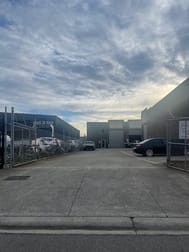 4/3 Everaise Court Laverton North VIC 3026 - Image 1