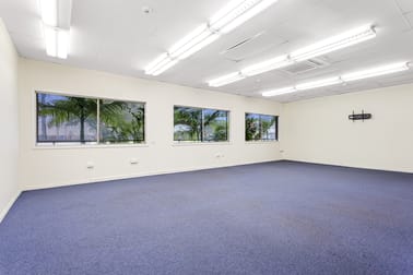 Click to view all images Ground Unit 1/197 Richardson Road Kawana QLD 4701 - Image 2