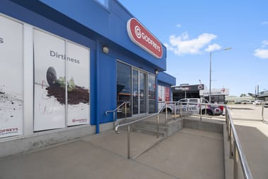 1b/106 Takalvan Street Kensington QLD 4670 - Image 2