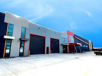 4/4 Infinity Drive Truganina VIC 3029 - Image 1