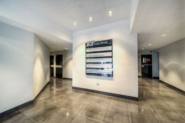 Click to view all images 36 East Street Rockhampton City QLD 4700 - Image 2