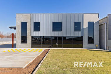 4/11 Houtman Street Wagga Wagga NSW 2650 - Image 3
