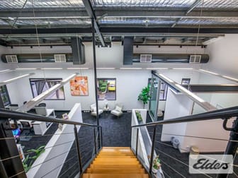 10/76 Doggett Street Newstead QLD 4006 - Image 3