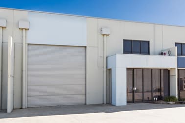 2/22 Selkirk Drive Wendouree VIC 3355 - Image 1