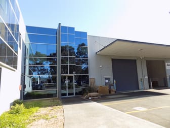 17 Garden Boulevard Dingley Village VIC 3172 - Image 1