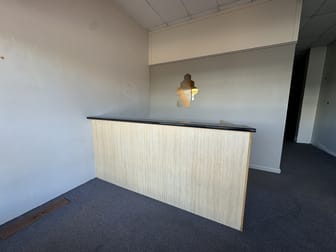 Click to view all images 110 Thompson Street Hamilton VIC 3300 - Image 3