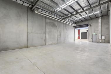 Click to view all images 17 - 49 Douro Street North Geelong VIC 3215 - Image 2