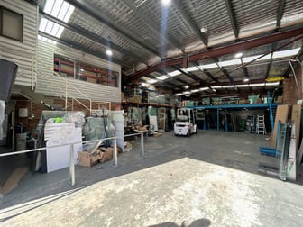 1/2 Field Close Moorebank NSW 2170 - Image 2