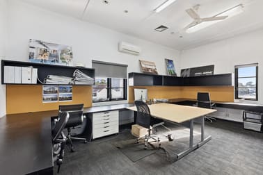 First Floor / 310 New Street Brighton VIC 3186 - Image 2