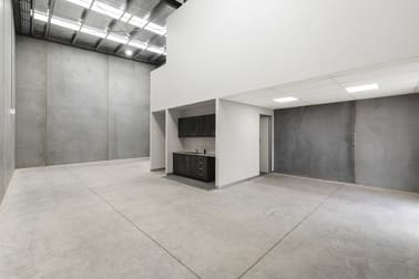 25 Trafalgar Road Epping VIC 3076 - Image 2