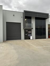 2 Sunshine Place Chirnside Park VIC 3116 - Image 2