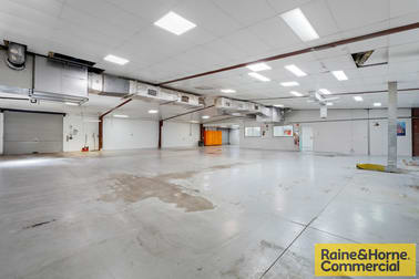 194 Anzac Avenue Kippa-ring QLD 4021 - Image 2
