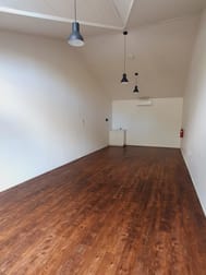2/133 Long Road Tamborine Mountain QLD 4272 - Image 2