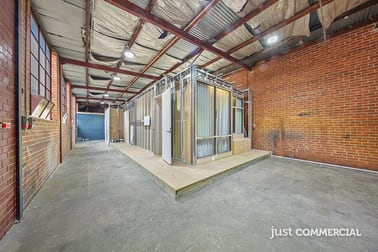 2/6 Elma Road Cheltenham VIC 3192 - Image 2