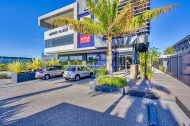 Click to view all images 116 Siganto Drive Helensvale QLD 4212 - Image 1