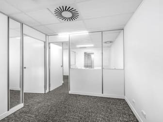 3/2 Benson Street Toowong QLD 4066 - Image 2
