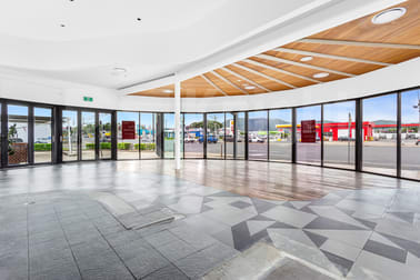 Unit 1B/235 Musgrave Street Berserker QLD 4701 - Image 2