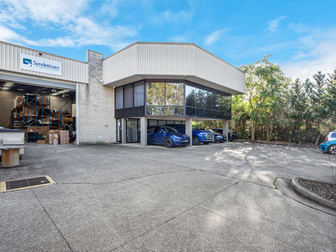 2/4 Packard Ave Castle Hill NSW 2154 - Image 1