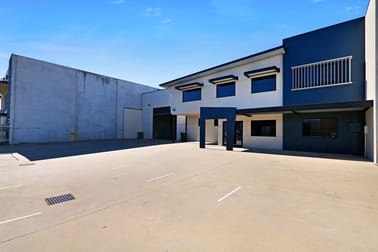 14 Mordaunt Circuit Canning Vale WA 6155 - Image 2