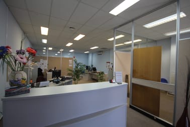 1/128 Yarra Street Geelong VIC 3220 - Image 2