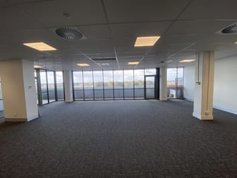 Level 6          6021/Level 6, 6021, 26 Synnot Street Werribee VIC 3030 - Image 3