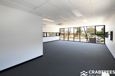 Click to view all images 25B Commercial Road Notting Hill VIC 3168 - Image 3