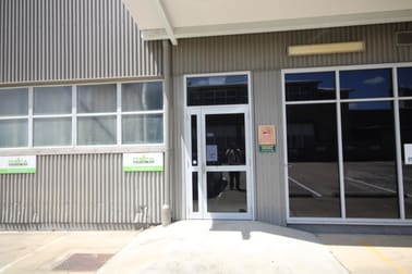 4/160 Denison Street Rockhampton City QLD 4700 - Image 2