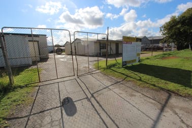2/11 Bradpole Road Edinburgh North SA 5113 - Image 2