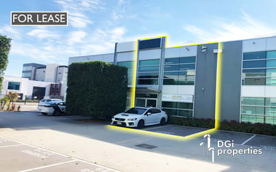 25/3 Westside Avenue Port Melbourne VIC 3207 - Image 2