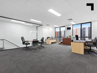 29/125 Rooks Nunawading VIC 3131 - Image 2