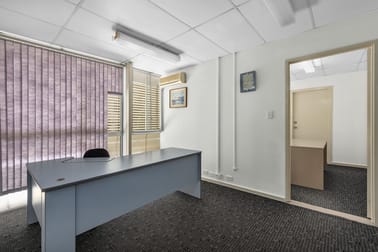 225 Hawken Drive St Lucia QLD 4067 - Image 3