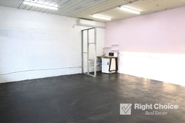 2/10 Beverley Avenue Warilla NSW 2528 - Image 3