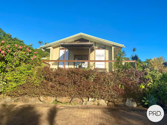 Chapel/76 Shute Harbour Road Cannonvale QLD 4802 - Image 1