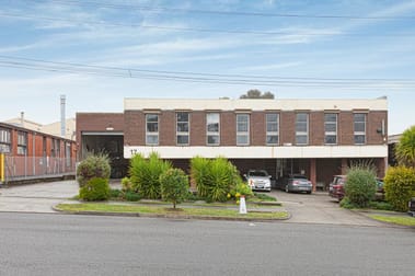 17 Moncrief Road Nunawading VIC 3131 - Image 1