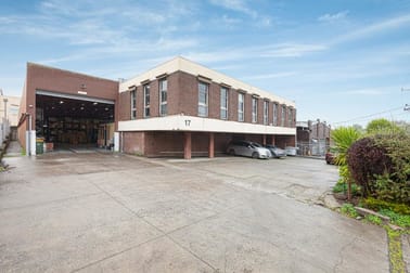 17 Moncrief Road Nunawading VIC 3131 - Image 2