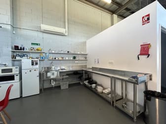 Unit 2/2-6 Enterprise Avenue Berwick VIC 3806 - Image 3