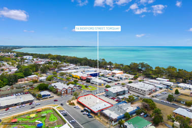 4 and 5/16 Bideford Street Torquay QLD 4655 - Image 3