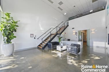 8/8 Navigator Place Hendra QLD 4011 - Image 2