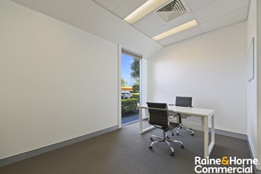 8/8 Navigator Place Hendra QLD 4011 - Image 3