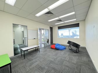 Unit 1/Unit 1, 343 Plummer Street Port Melbourne VIC 3207 - Image 3