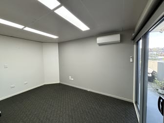 Level 1 Suite 5/15 Franklin Street Lindisfarne TAS 7015 - Image 2