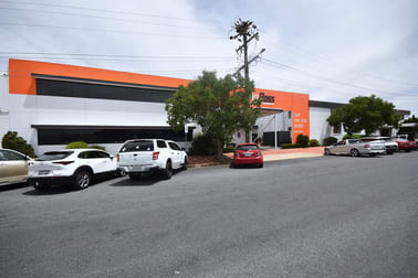 Level 1/519 Nurigong Street South Albury NSW 2640 - Image 1