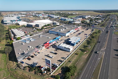 Shop 4/106 Takalvan Street Kensington QLD 4670 - Image 3