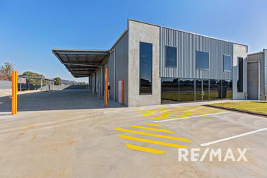 2/11 Houtman Street Wagga Wagga NSW 2650 - Image 2