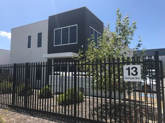 4/13 Fortitude Boulevard Gnangara WA 6077 - Image 3