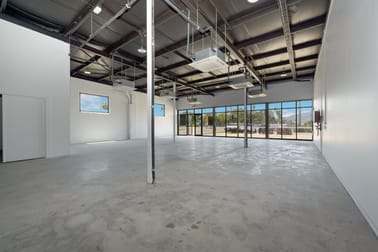 8/141-149 Ingham Road West End QLD 4810 - Image 3
