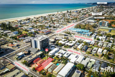 8 Glenelg Avenue Mermaid Beach QLD 4218 - Image 2