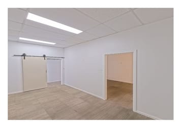 2-5/11 Herbert Street Gladstone QLD 4680 - Image 3