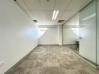 Unit 2 Level 5 17-21 University Avenue City ACT 2601 - Image 3